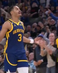  库里单场命中十二记三分，勇士狂屠雷霆创赛季最大分差