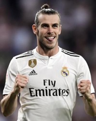  沙尔克04财政危机影响引援计划  