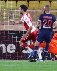  摩纳哥队长红牌停赛无缘生死战  