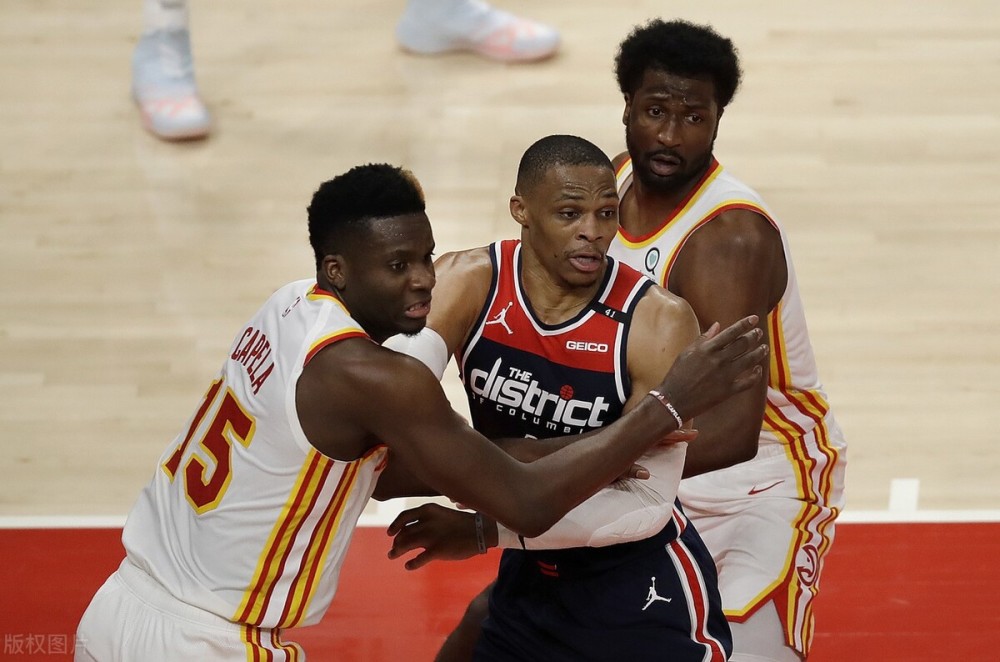  穆雷准三双老鹰轻取黄蜂继续保持东部前列位置