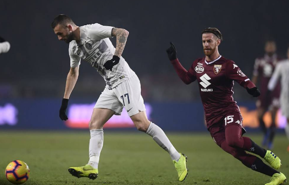  国际米兰客场闷平都灵错失登顶良机