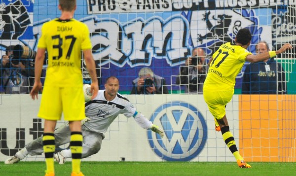  多特蒙德冬窗强援首秀破门，德甲新援融入速度令人惊叹